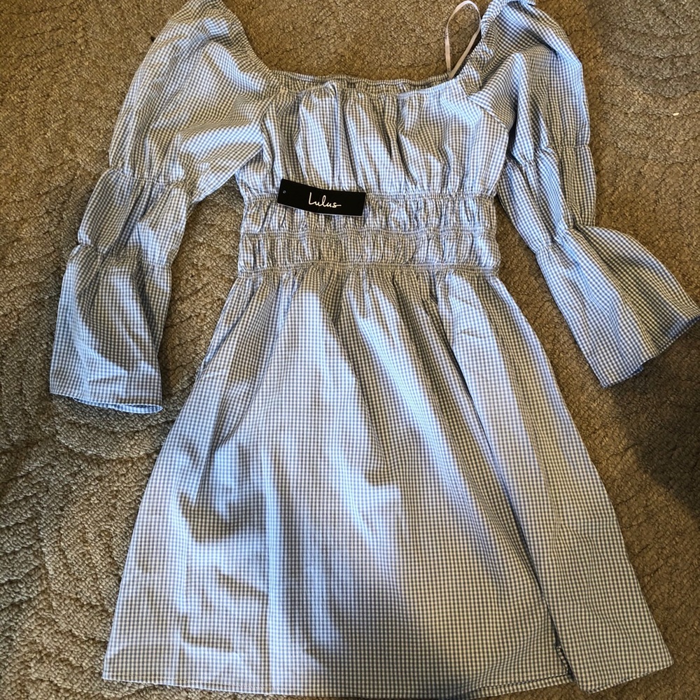 UNWORN Lulus Dress